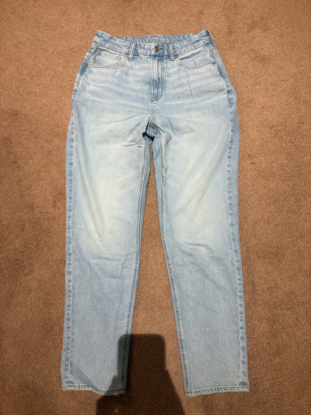 American Eagle Outfitters Light Wash Straight Leg Jeans size 6